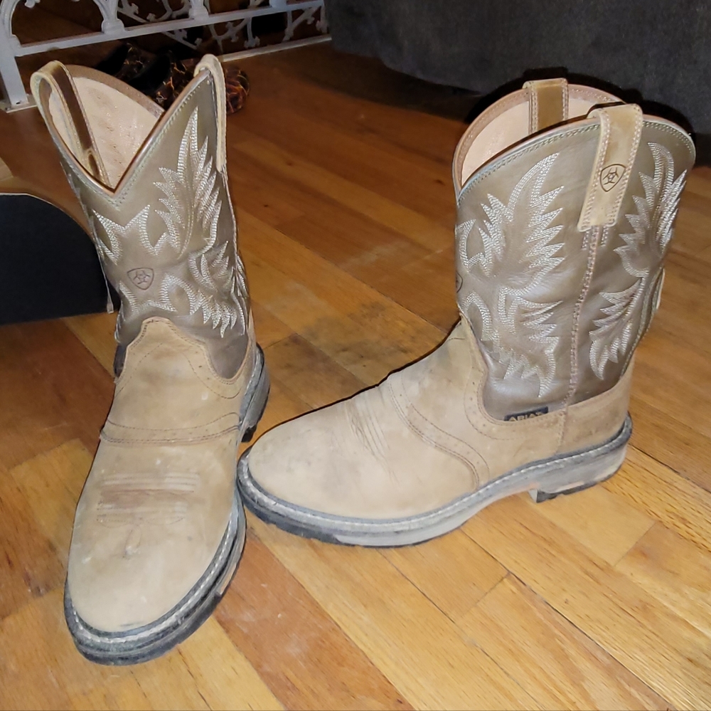 Ariat mens workhog boots